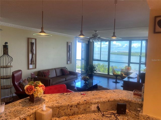 7100 SUNSHINE SKYWAY LANE S 906, St Petersburg, FL 33711