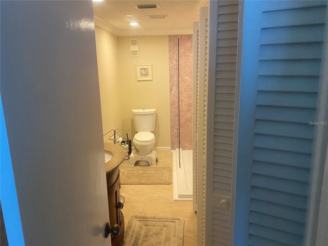 7100 SUNSHINE SKYWAY LANE S 906, St Petersburg, FL 33711