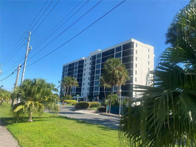 7100 SUNSHINE SKYWAY LANE S 906, St Petersburg, FL 33711