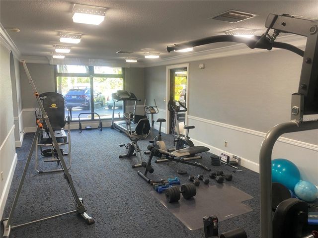 7100 SUNSHINE SKYWAY LANE S 906, St Petersburg, FL 33711