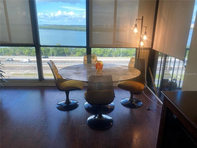 7100 SUNSHINE SKYWAY LANE S 906, St Petersburg, FL 33711