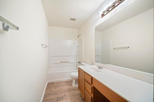 11112 Chatam Berry LN, Austin, TX 78748