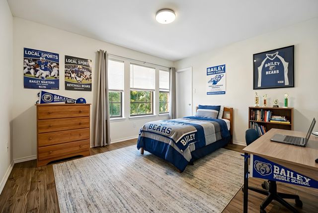 11112 Chatam Berry LN, Austin, TX 78748