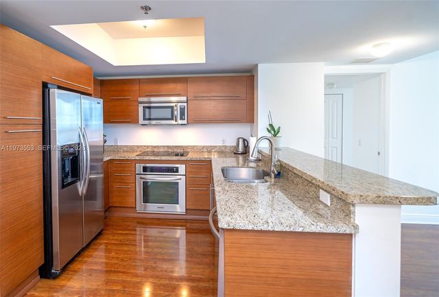 2641 N Flamingo Rd 1603N, Sunrise, FL 33323