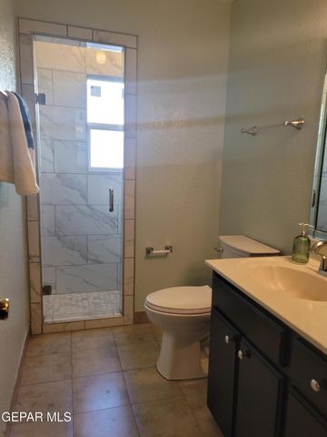 685 Bluff Canyon, El Paso, TX 79912