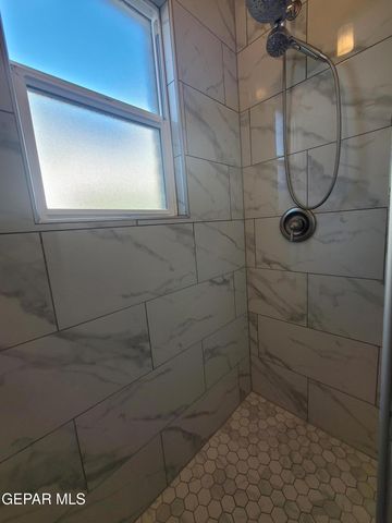 685 Bluff Canyon, El Paso, TX 79912