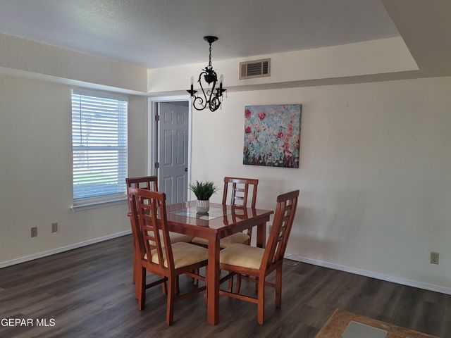 685 Bluff Canyon, El Paso, TX 79912