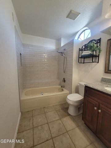 685 Bluff Canyon, El Paso, TX 79912