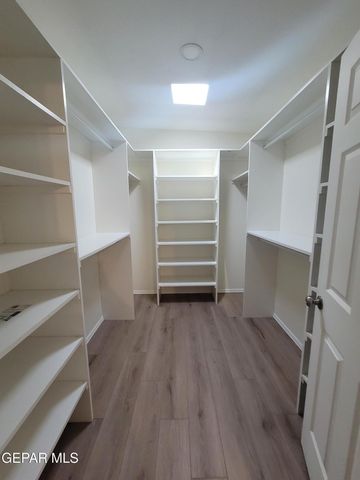 685 Bluff Canyon, El Paso, TX 79912