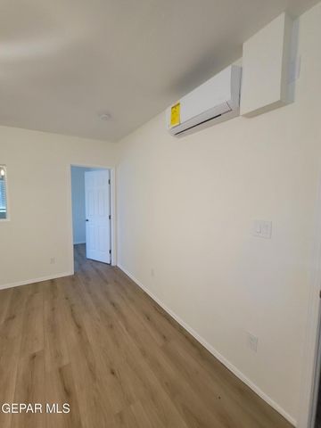 685 Bluff Canyon, El Paso, TX 79912