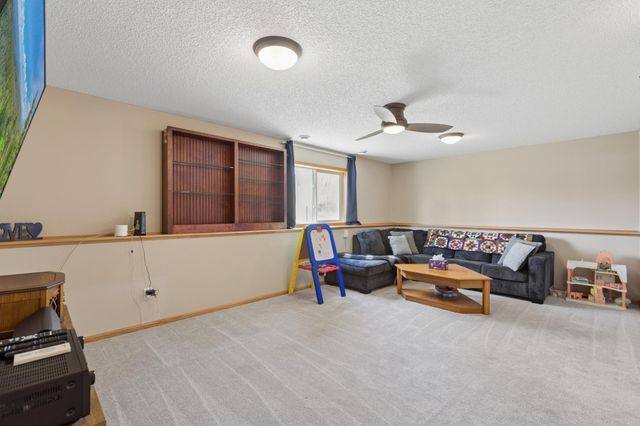 7823 Lamont Avenue NE, Otsego, MN 55301