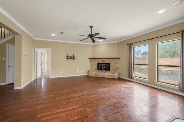 7020 Ridge Crest Drive, North Richland Hills, TX 76182