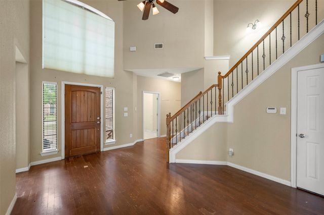 7020 Ridge Crest Drive, North Richland Hills, TX 76182
