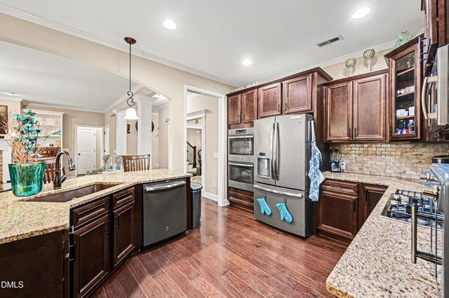 225 Summit Overlook Drive, Clayton, NC 27527