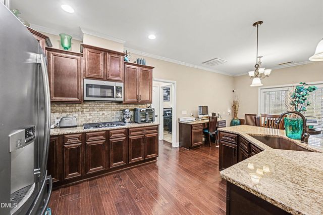 225 Summit Overlook Drive, Clayton, NC 27527