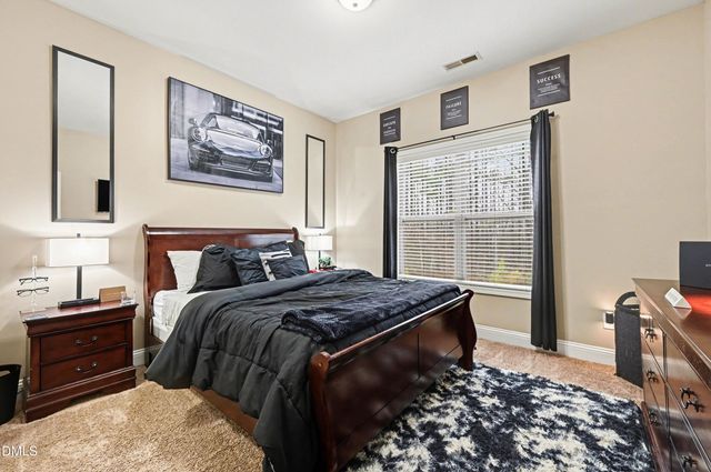 225 Summit Overlook Drive, Clayton, NC 27527