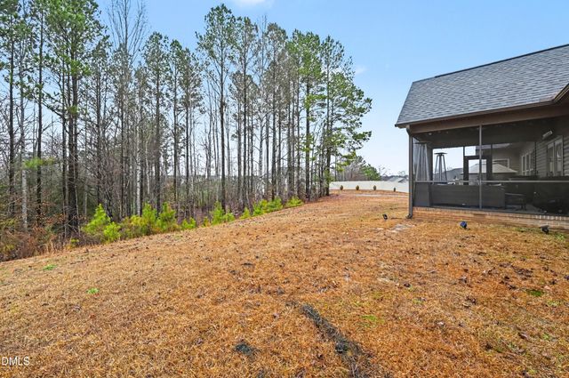 225 Summit Overlook Drive, Clayton, NC 27527