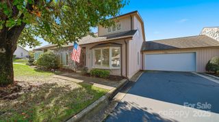 603 29th Avenue NE 126, Hickory, NC 28601