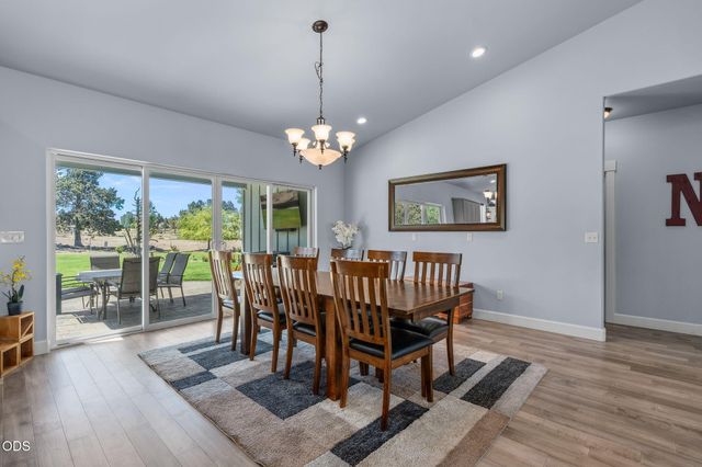4137 NW 39th Drive, Redmond, OR 97756