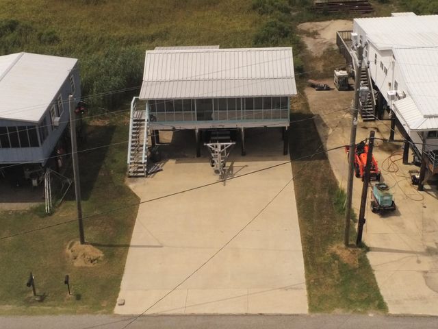 1004 Four Point Rd, Dulac, LA 70353