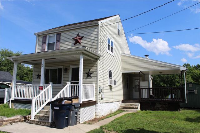 24 School Row Street, Pottsville, PA 17901