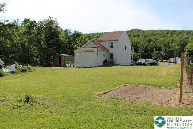 24 School Row Street, Pottsville, PA 17901
