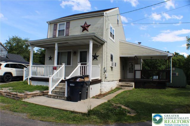 24 School Row Street, Pottsville, PA 17901