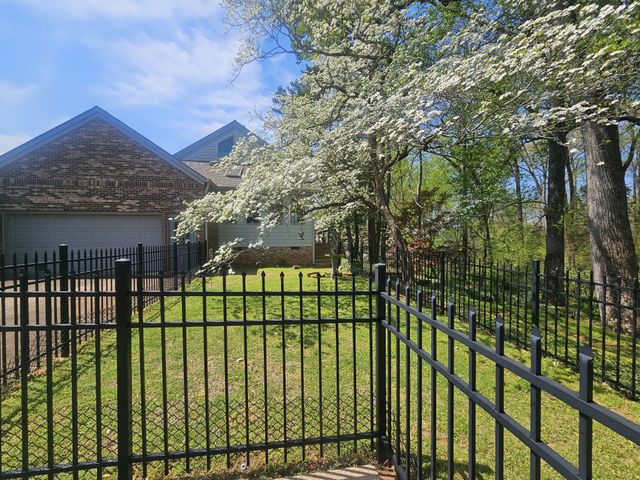 144 Wood Bluff Rd, Winchester, TN 37398