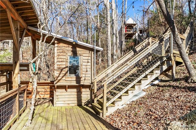 15340 Stonehedge Cliffs, Northport, AL 35475