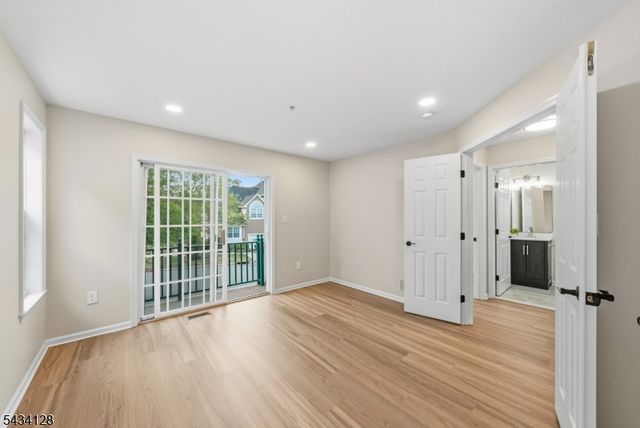 502 Rhoads Dr, Montgomery Twp., NJ 08502