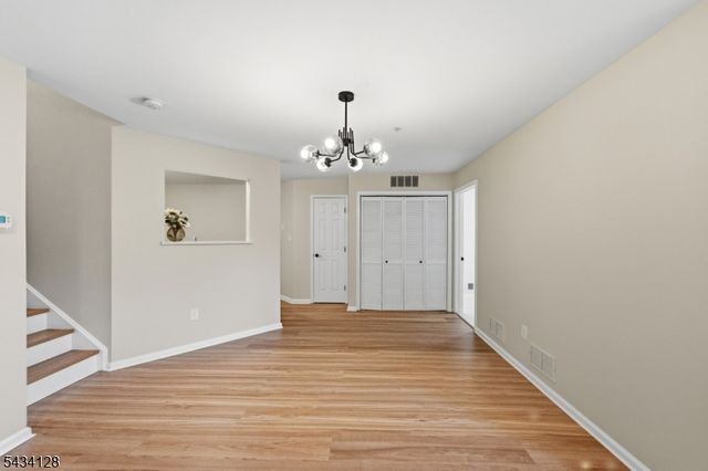 502 Rhoads Dr, Montgomery Twp., NJ 08502
