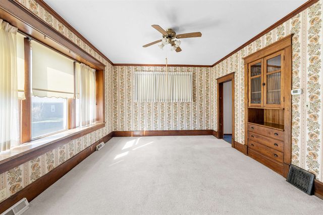 429 N 3rd St., Lindsborg, KS 67456