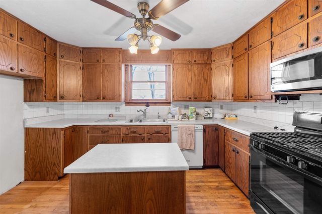 429 N 3rd St., Lindsborg, KS 67456