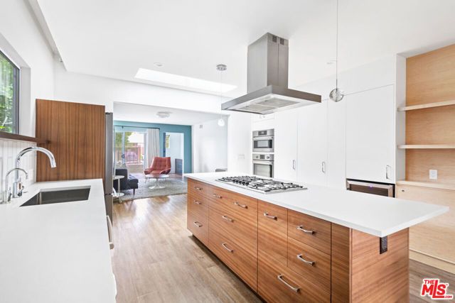 4060 Tilden Avenue, Culver City, CA 90232