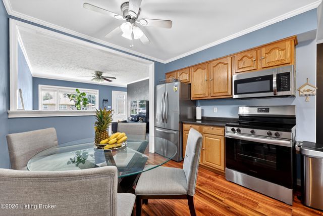1324 Lance Dr, Louisville, KY 40216