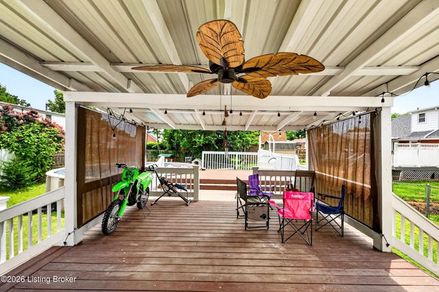 1324 Lance Dr, Louisville, KY 40216