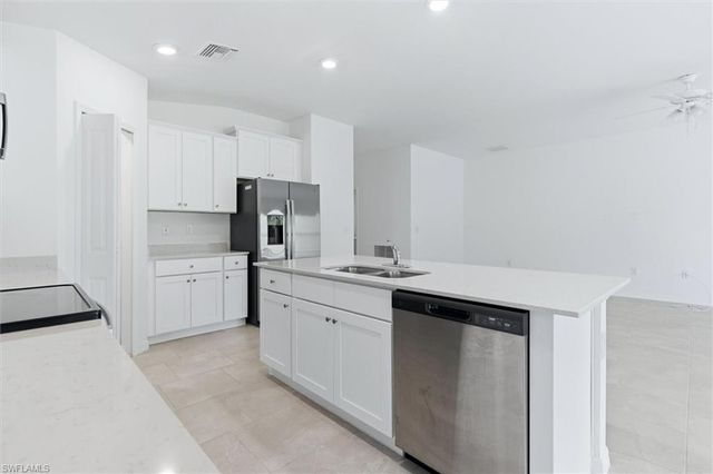 3911 Treasure Oak WAY, Fort Myers, FL 33905