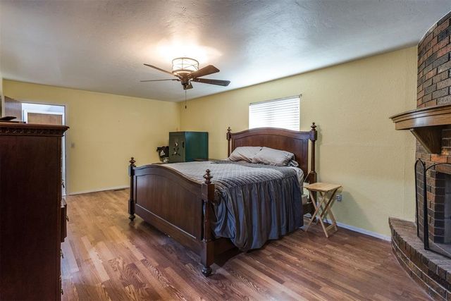 113 E Snowmass Drive, Yukon, OK 73099