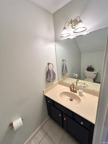 2925 Dexter Court, Evansville, IN 47714