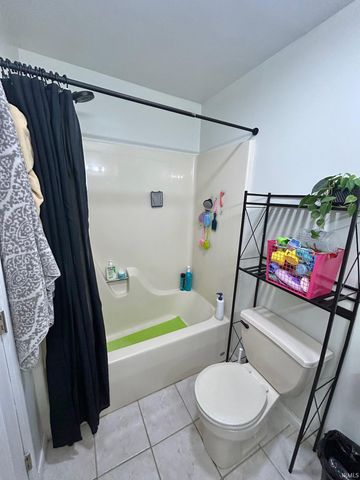 2925 Dexter Court, Evansville, IN 47714