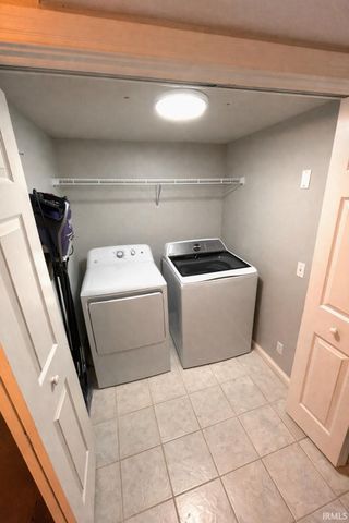 2925 Dexter Court, Evansville, IN 47714