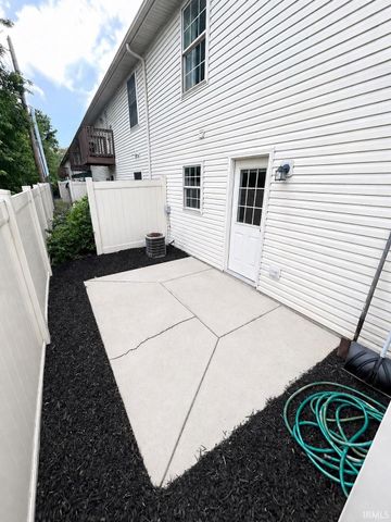 2925 Dexter Court, Evansville, IN 47714