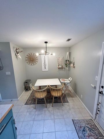 2925 Dexter Court, Evansville, IN 47714