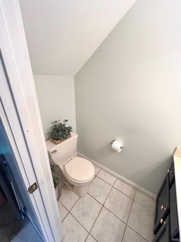 2925 Dexter Court, Evansville, IN 47714
