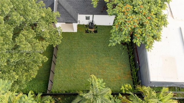 314 NW 82nd St, Miami, FL 33150