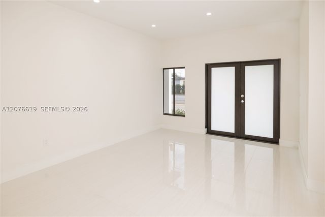 314 NW 82nd St, Miami, FL 33150