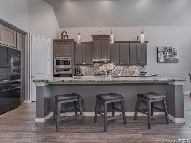 180 Cimarron, Boerne, TX 78006