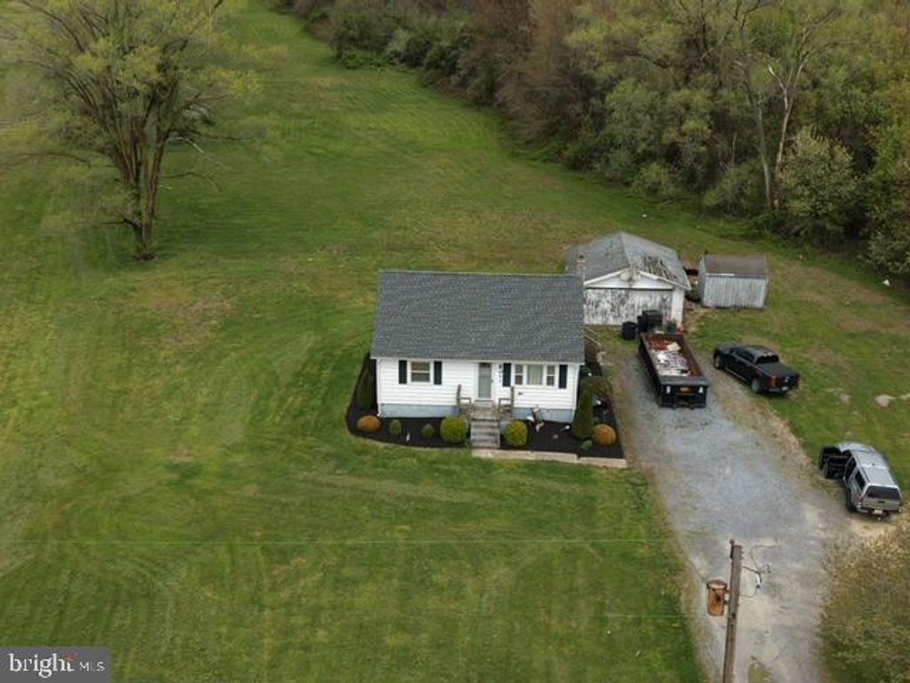 492 ROUTE 40, Elmer, NJ 08318