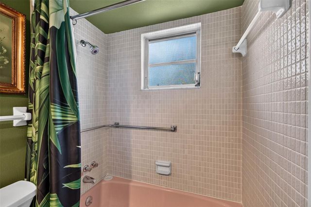 4819 8TH AVENUE N 201, St Petersburg, FL 33713