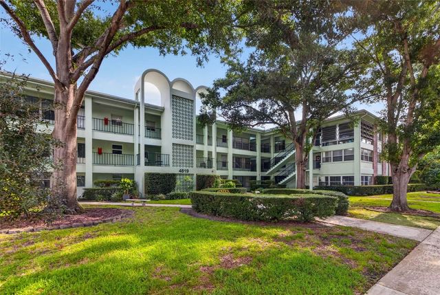 4819 8TH AVENUE N 201, St Petersburg, FL 33713